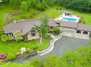 360 Loredo Dr, Roseburg, OR 97471