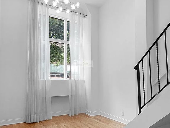 3rd image of 312 E 22nd St APT 1A