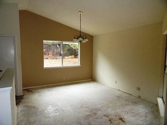 5th image of 5739 Larkdale Dr