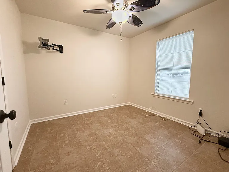15390 Eaglestone Dr — Photo 8