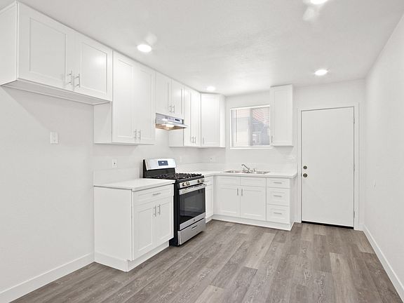 4th image of 428 W Oliver St #428