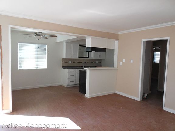 4th image of 777 Loma Ave APT 03