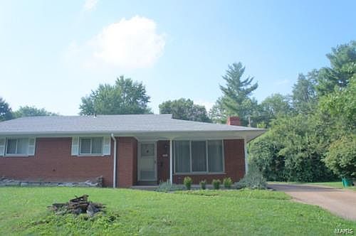 2nd image of 23 Larkspur Dr