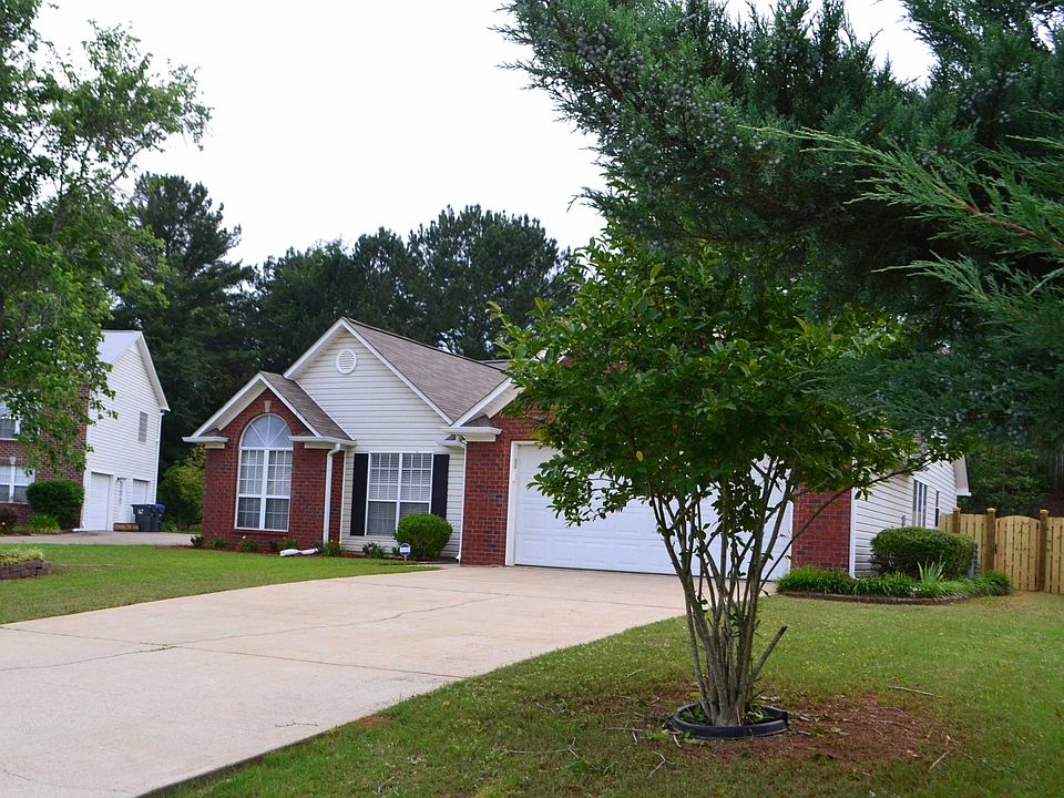 1st image of 124 Summer Hill Dr