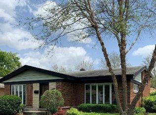 2235 Sherwood Ave, Westchester, IL 60154