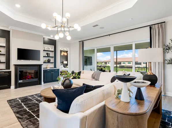 15345 Giardino Dr Unit 203, Naples, FL 34114