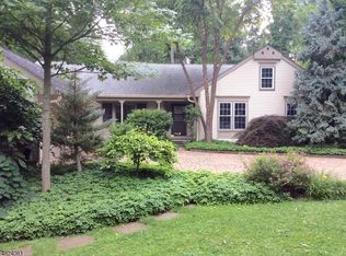 37 Mallard Dr, Hackettstown, NJ 07840