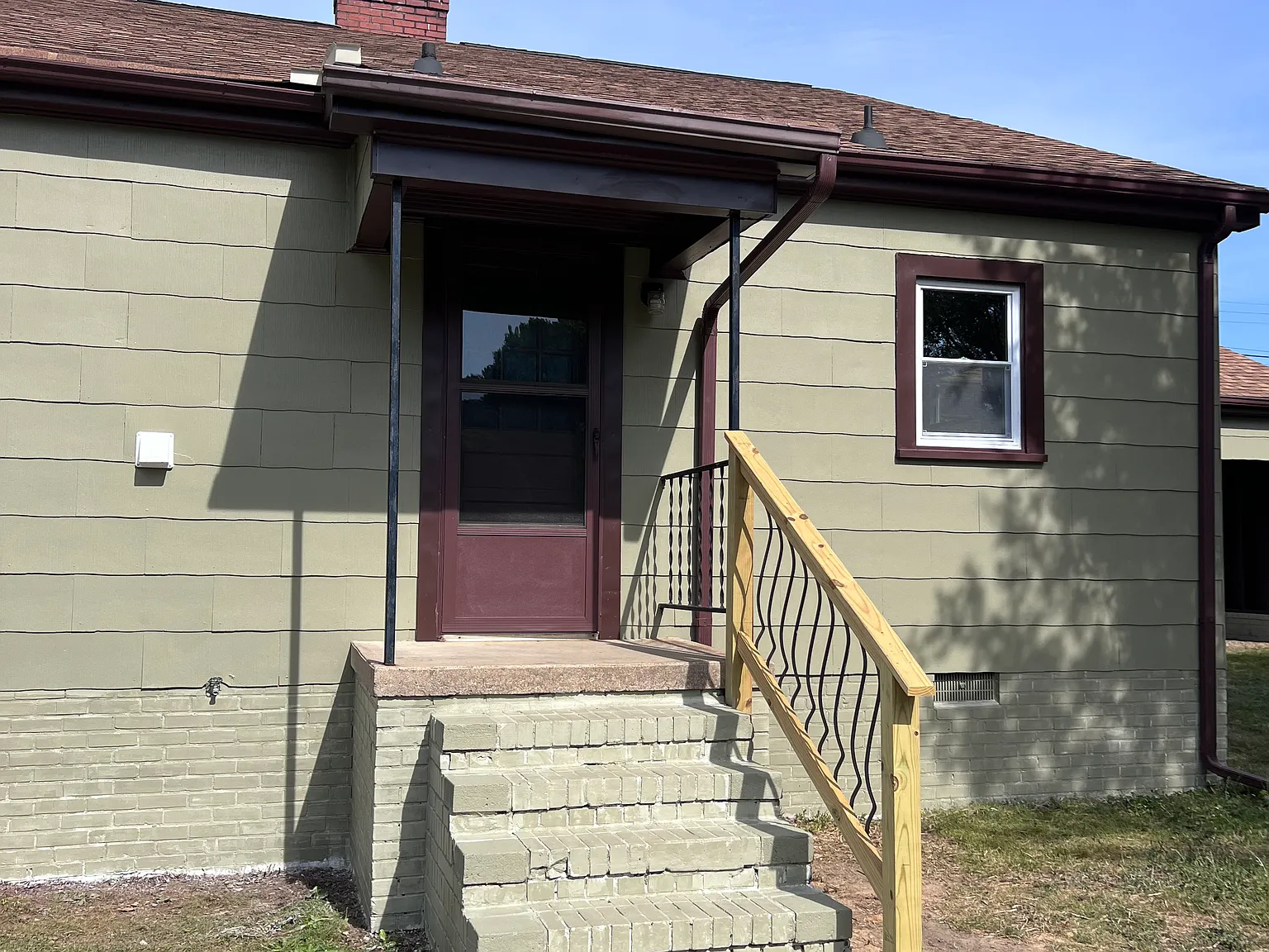 3 bed, 1488 sqft, $1,800 — Photo 4