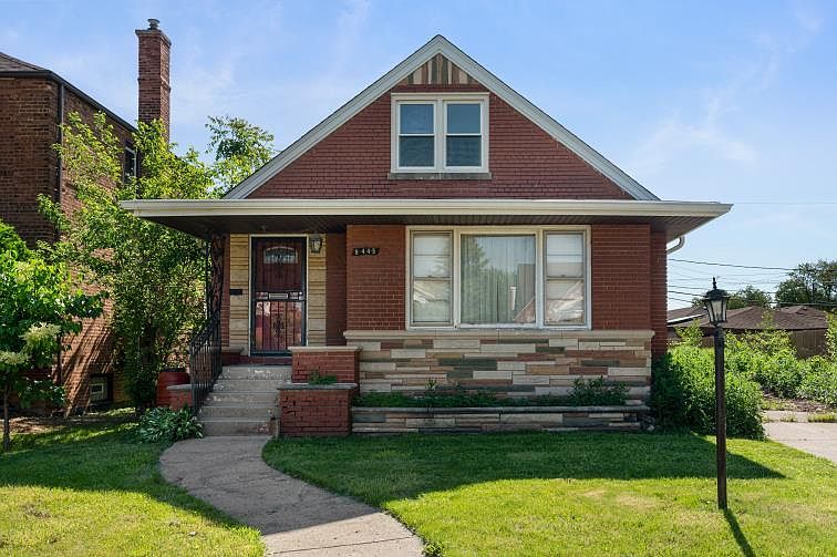 1st image of 8445 S Wolcott Ave