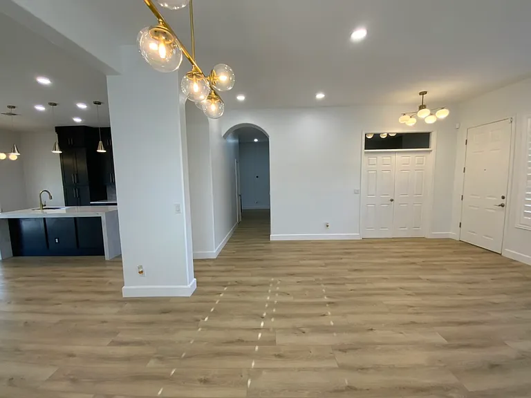 6204 E Phelps Rd — Photo 18