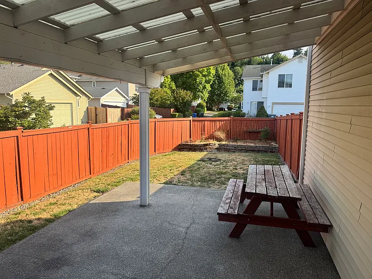 2811 Martin St — Photo 22