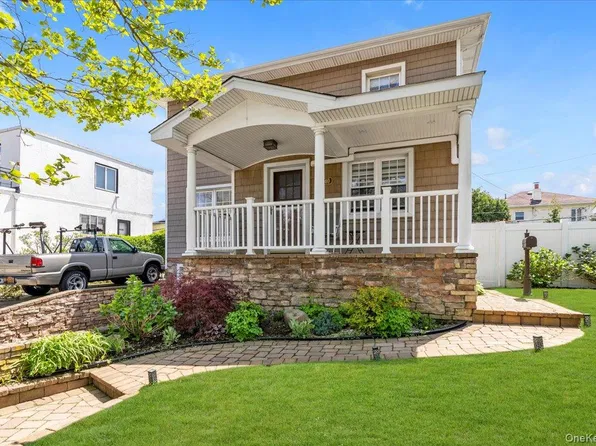 540 E Bay Drive, Long Beach, NY 11561