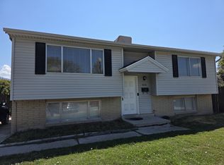 9639 S Dana Cir #CIR;, Sandy, UT 84070