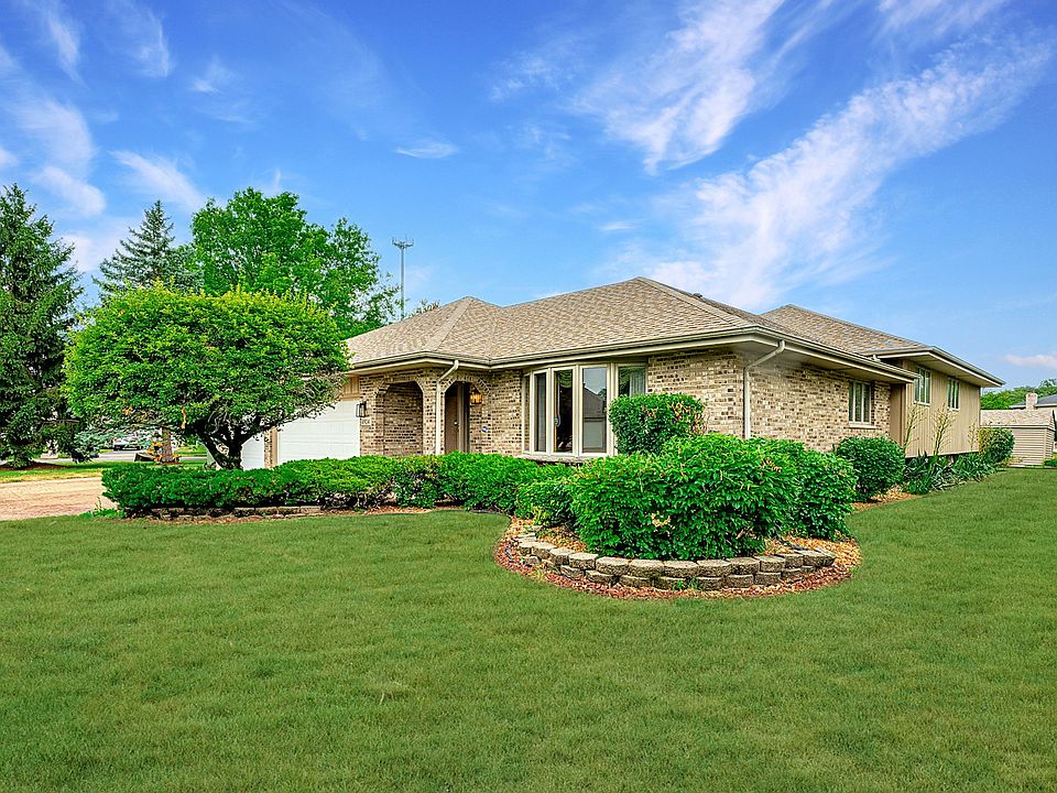 1st image of 8924 Palos Springs Dr
