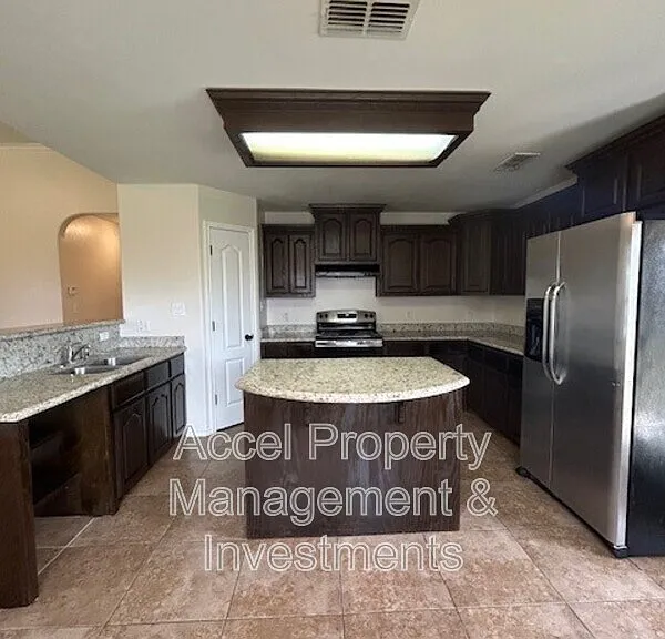 1906 Butkus Dr — Photo 3