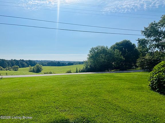3rd image of 6120 State Highway 259