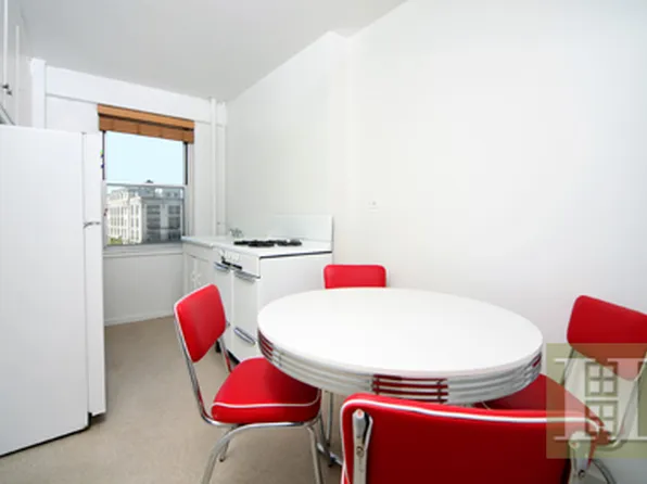 573 Grand Street image 1 of 5