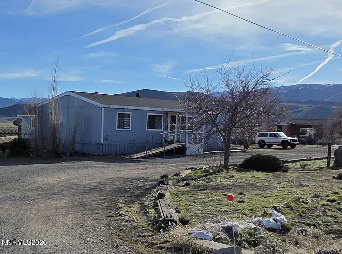 3985 Granite Way photo 1
