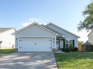 106 Pickett Ln, Georgetown, KY 40324