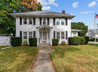 3181 Post Rd, Warwick, RI 02886