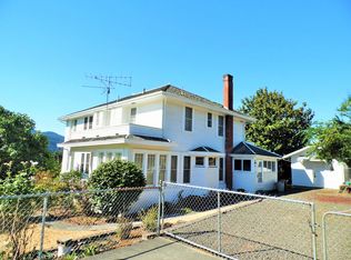 185 E 4th Ave, Sutherlin, OR 97479