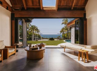 30464 Morning View Dr, Malibu, CA 90265