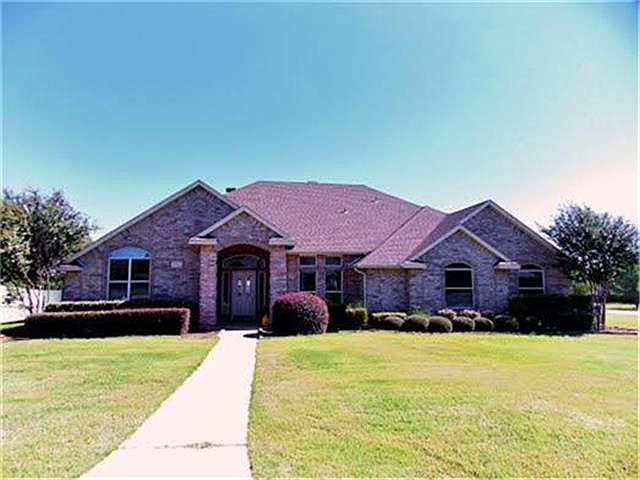 1st image of 200 Ash Dr