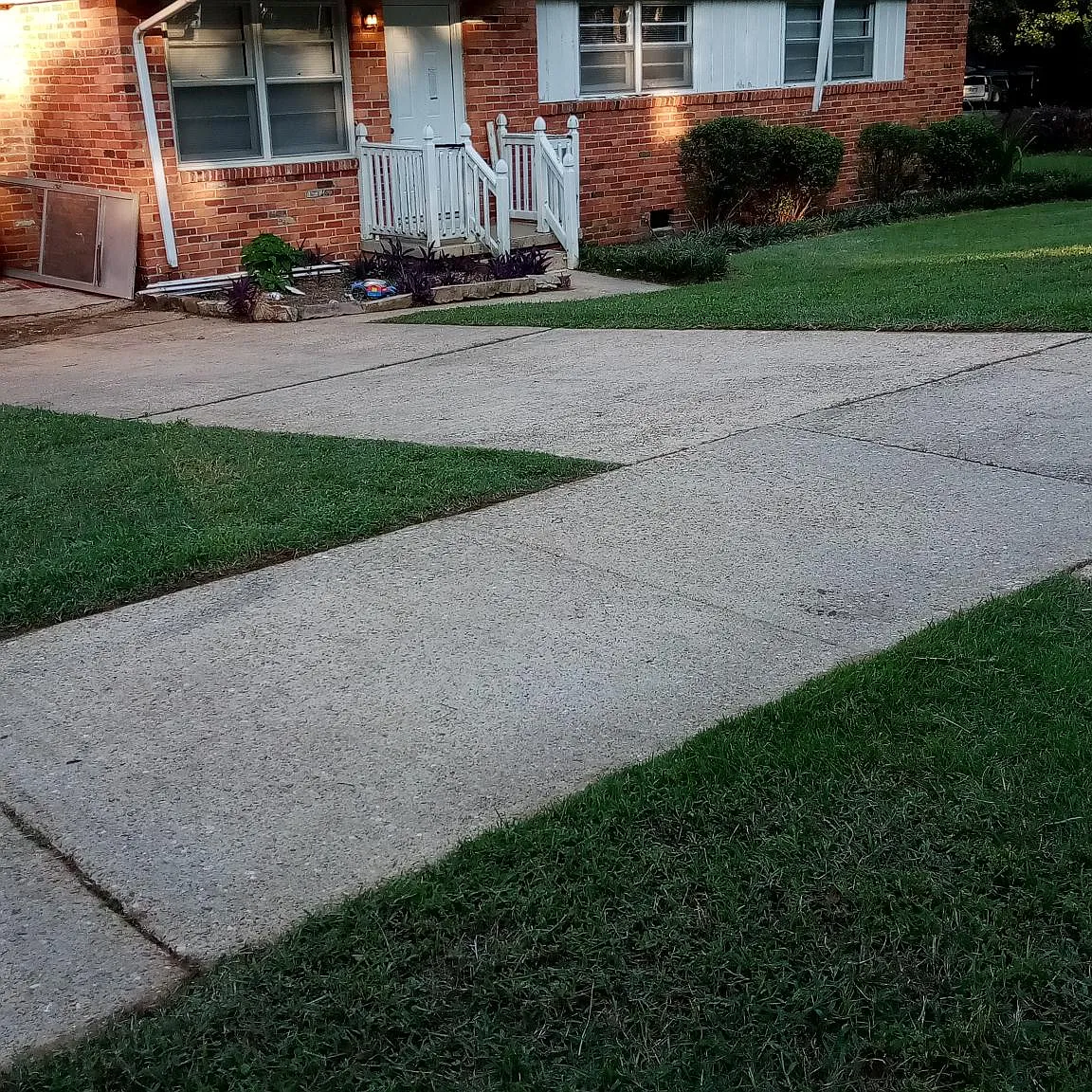 4 bed, 1786 sqft, $1,500 — Photo 1