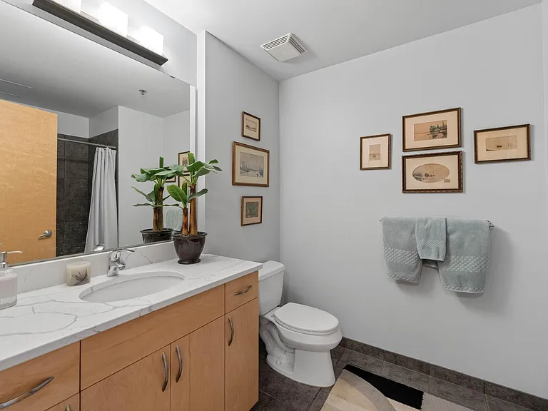 215 10th Ave S #632 — Photo 22
