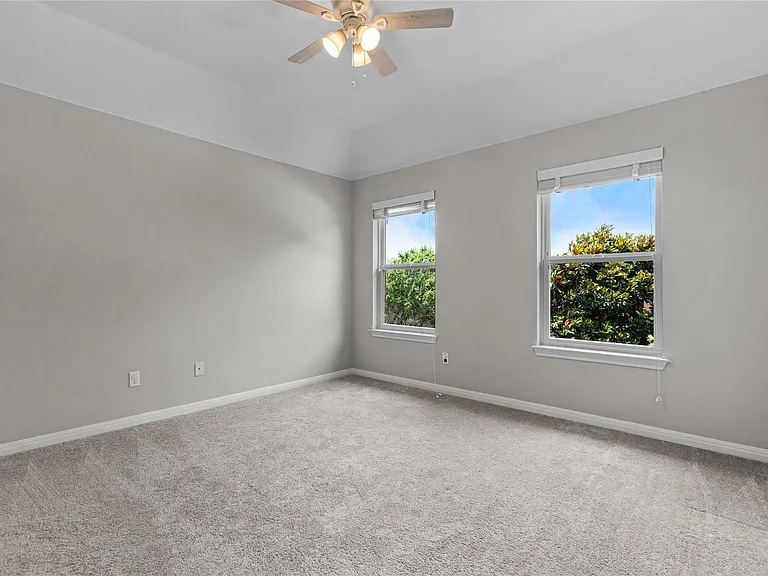 1604 Tahoka Daisy Dr — Photo 33