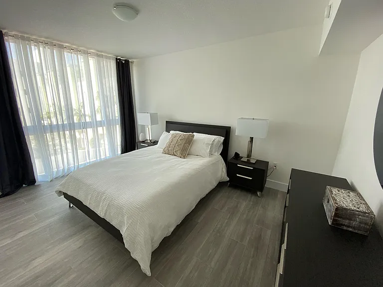 111 SE 1st Ave #310 — Photo 16