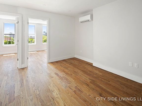 2nd image of 998 Carroll St APT 2R