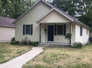 1229 McPherson St, Elkhart, IN 46514