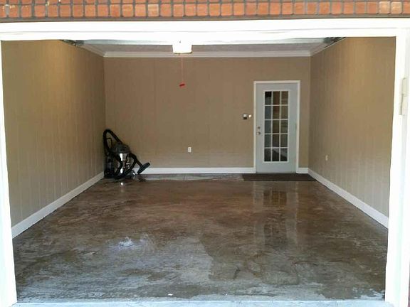 2nd image of 349 Wood Ln