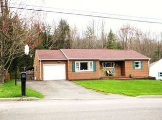 230 Ridgefield Rd, Endicott, NY 13760