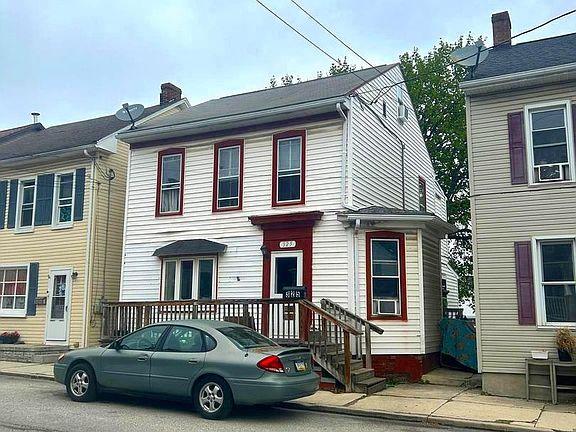2nd image of 325 N Franklin St