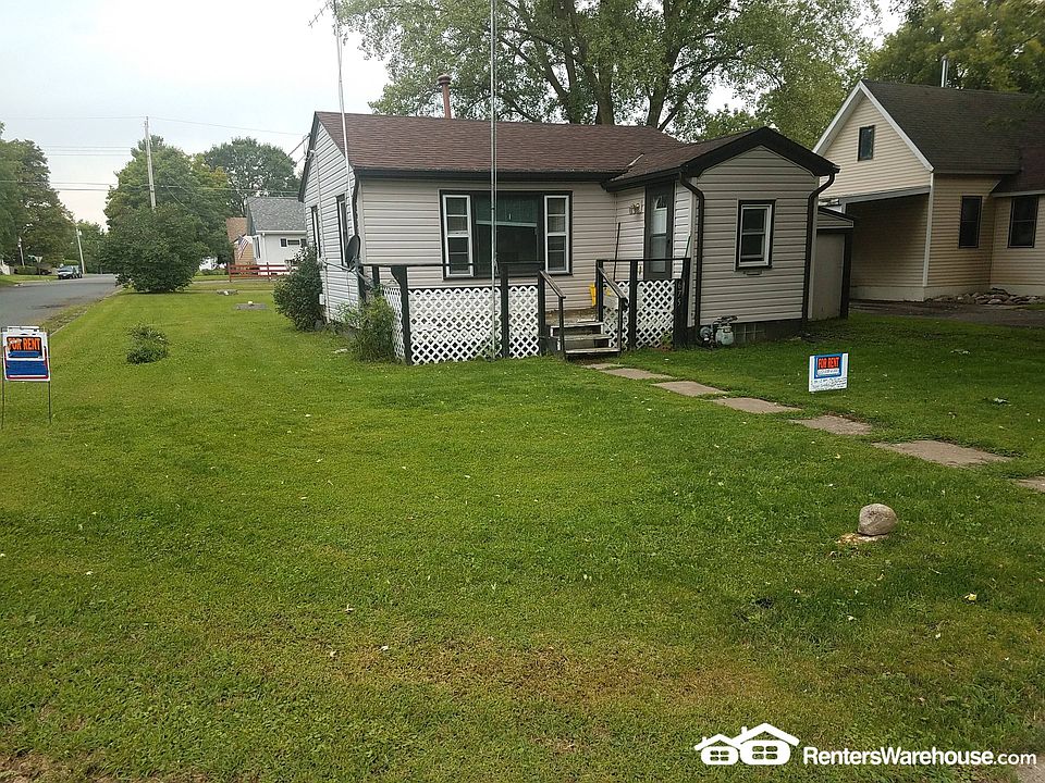 1st image of 675 9th St SW