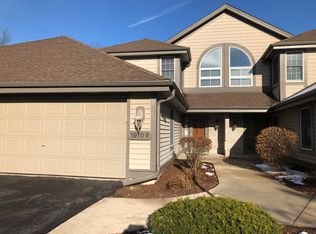 1910 Springbrook N, Waukesha, WI 53186