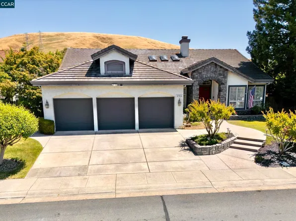 2764 Seminole Cir, Fairfield, CA 94534