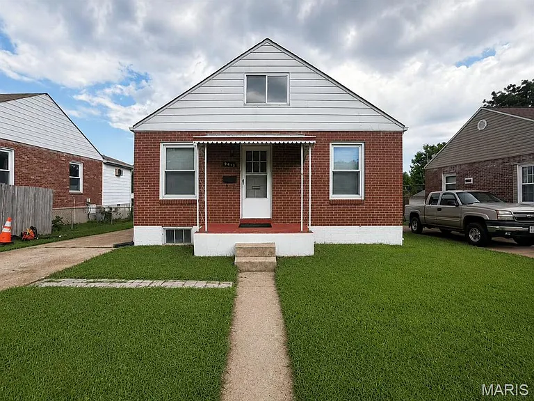 9413 Corregidor Dr — Photo 1