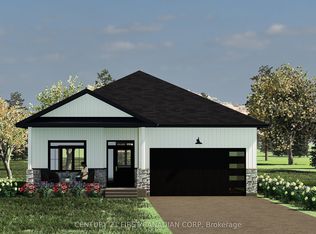 430 Head St N #4, Strathroy Caradoc, ON N7G 2K2