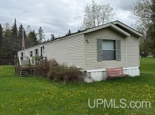 11805 Howen Rd E, Long Lake, WI 54542