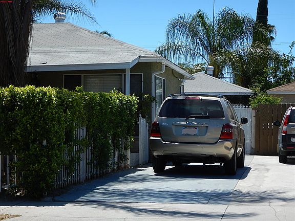 3rd image of 6217 Willowcrest Ave