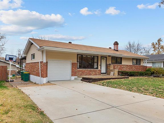 2nd image of 9843 Monarch Dr