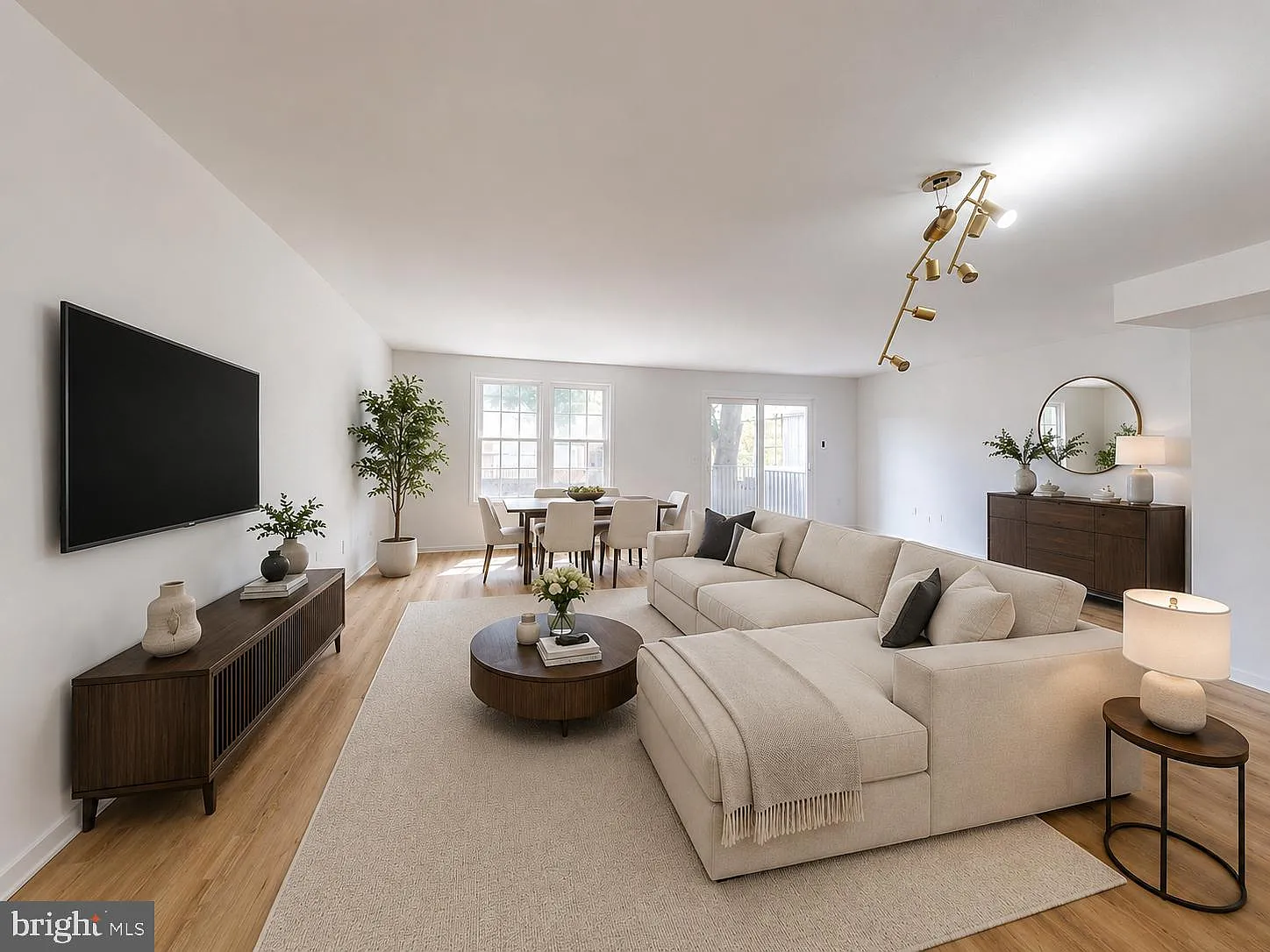 4 bed, 3.5 bath, 2234 sqft, $3,200 — Photo 2