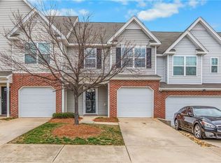 502 Song Sparrow Ln, Greensboro, NC 27409