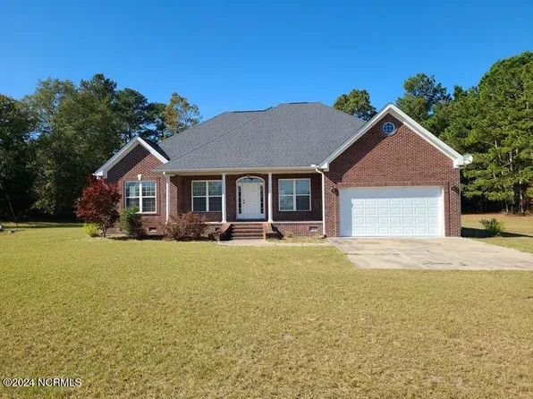 1203 Homer Drive, Elizabethtown, NC 28337