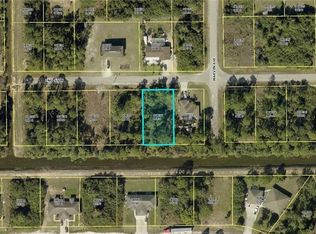 5223 2nd St W, Lehigh Acres, FL 33971