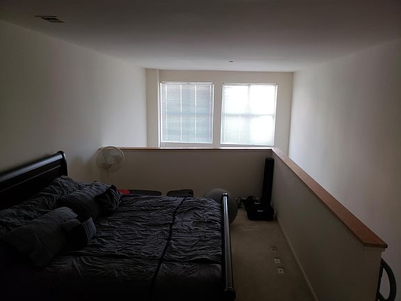 3rd image of 4150 Campbell Ave APT 210