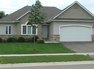 452 Meadow Rose Ct, Delano, MN 55328